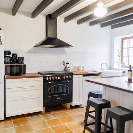 Casa de Férias Maison Au Coeur De Saint-emilion Saint-Christophe-des-Bardes